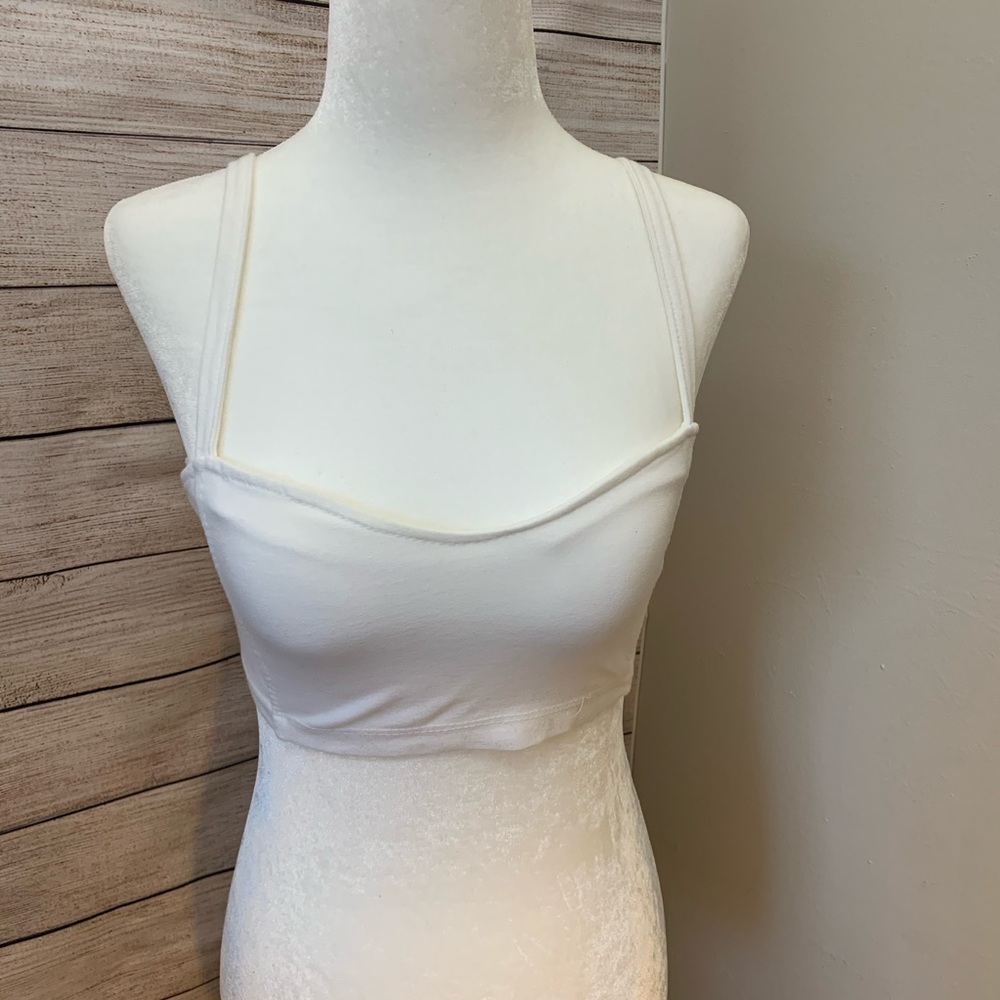 BRANDY MELVILLE | White Bralette Crop Top